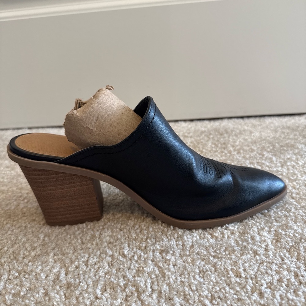 LC Lauren Conrad Women’s Safarina Heeled Mules - Picture 5 of 8